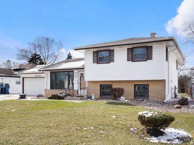 216 S Evergreen Ave, Addison, IL, 60101