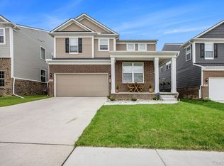 2822 Dillon Dr, Ann Arbor, MI 48105