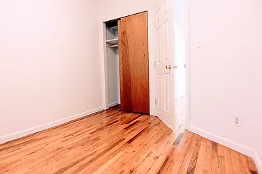 Rented by HOLTON REAL ESTATE INC.