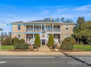 308 N Green St APT 6, Morganton, NC 28655
