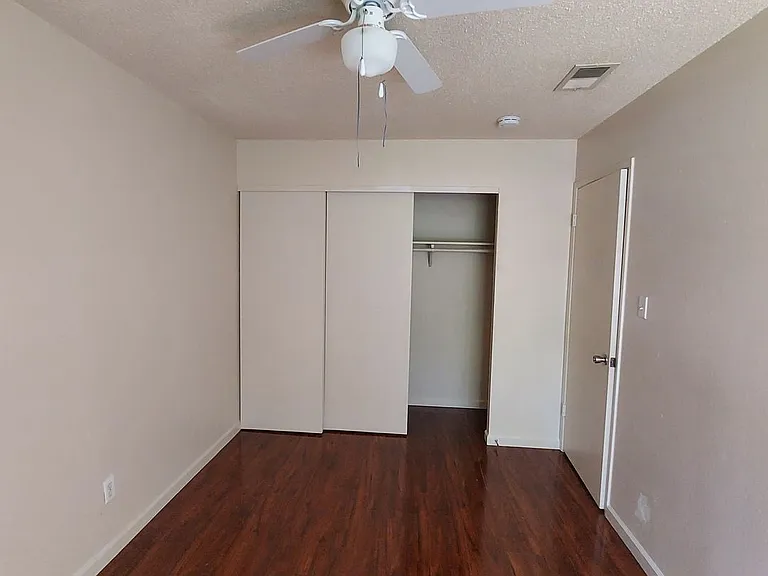 8883 Salmon Falls Dr #E — Photo 14