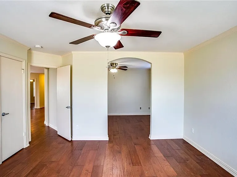 122 Quail Hollow Dr — Photo 15