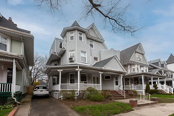 Sold by Brown Harris Stevens | media 2