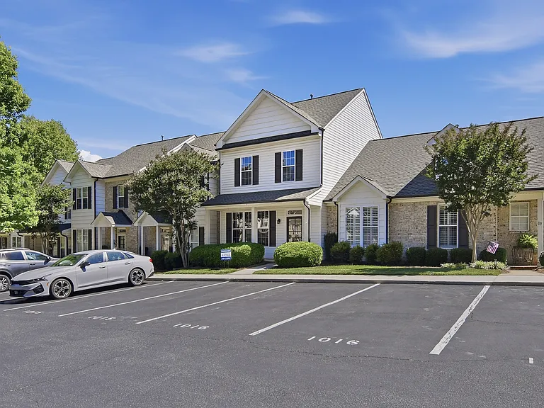 17 Abelia Ct — Photo 2
