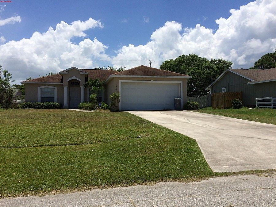 1st image of 1810 SW Morelia Ln