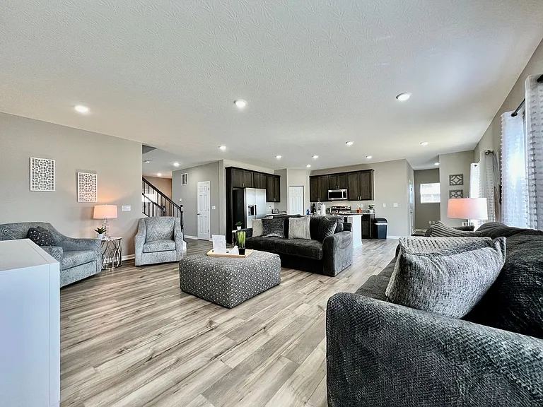 5137 Sofia Cir — Photo 24
