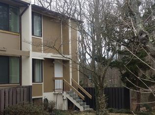 2228 Cartwright Pl, Reston, VA 20191