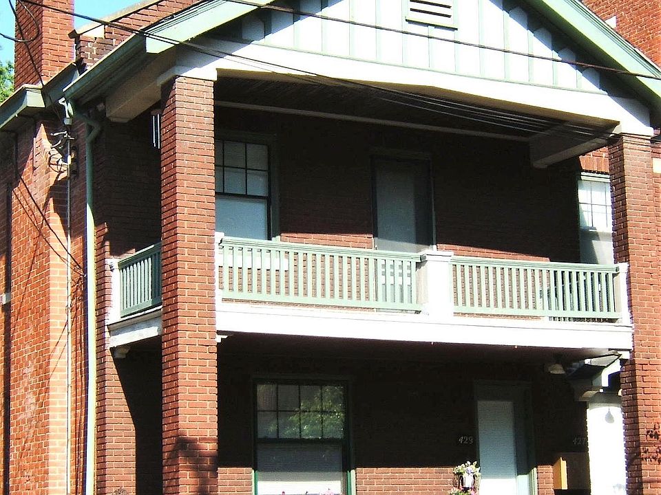 429 SANFORD ST. FIRST FLOOR