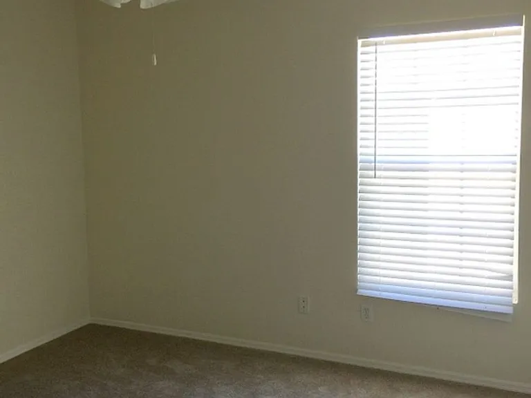 36232 Misty Oak Dr #7 — Photo 10