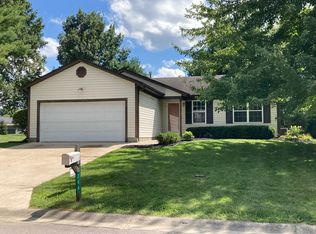 208 Deershadow Rd, Maineville, OH 45039