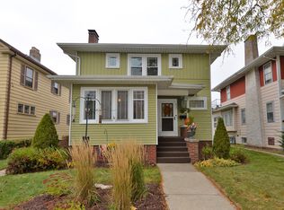 832 Blaine Ave, Racine, WI 53405