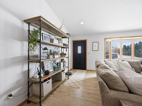 5th image of 1106 Lincoln St