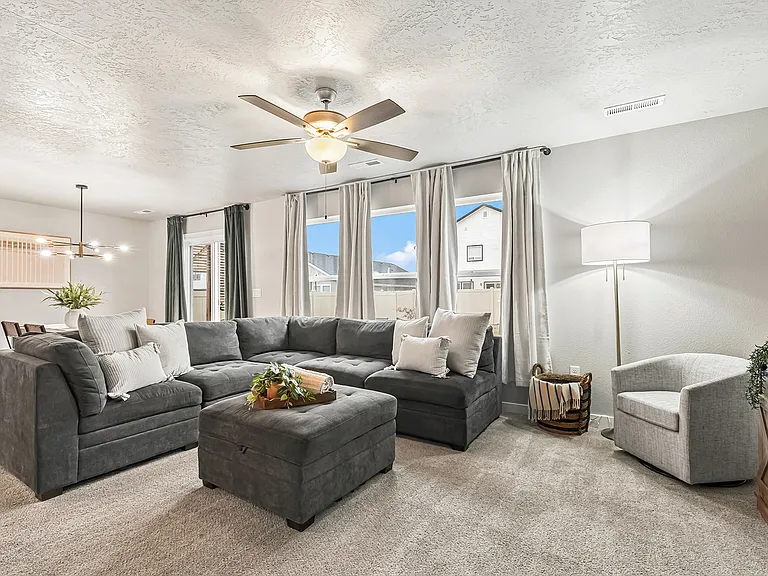 3882 E Berwick Dr — Photo 17