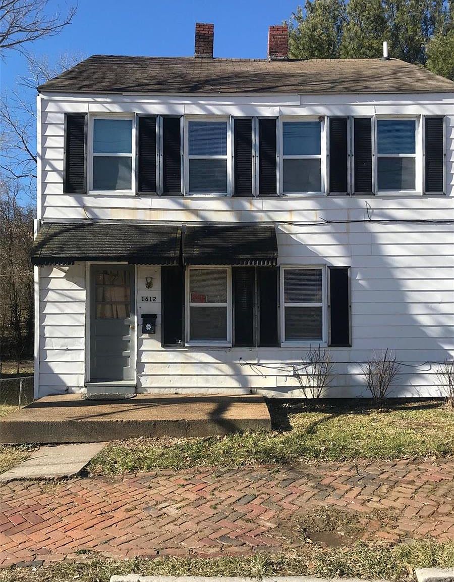 1612 Belle St, Alton, IL 62002 | Zillow