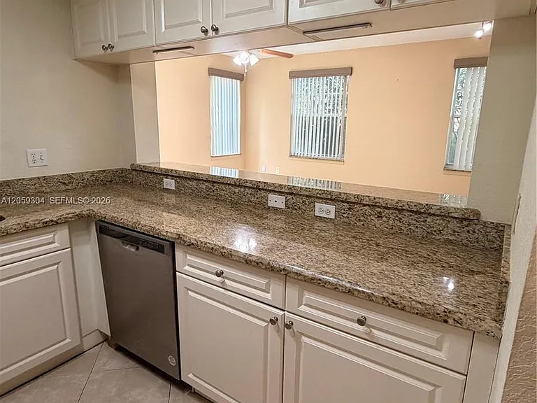 6640 W Sample Rd #6640 — Photo 10