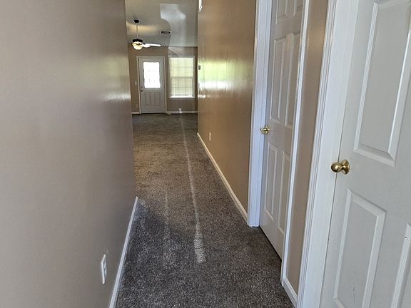 2nd image of 1731 Summerwoods Ln