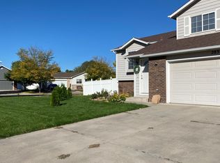 2839 East St, Greeley, CO 80631