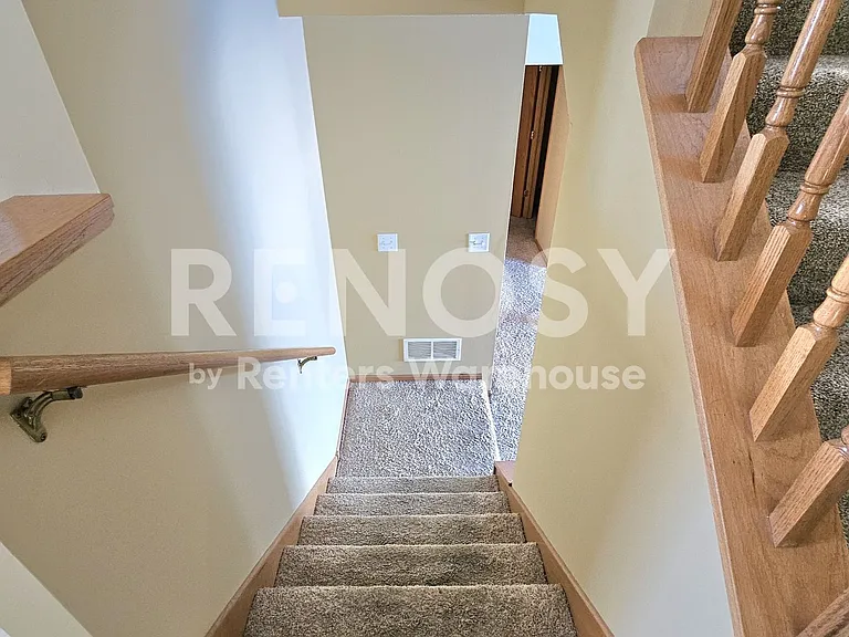 7648 Century Blvd — Photo 17