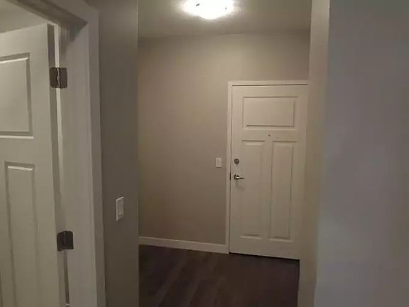 5th image of 2055 Rose St #1A