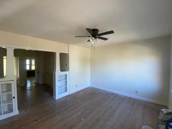 167 35th St NE APT 1, Washington, DC 20019