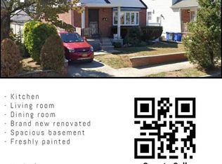 8230 Little Neck Pkwy #1, Glen Oaks, NY