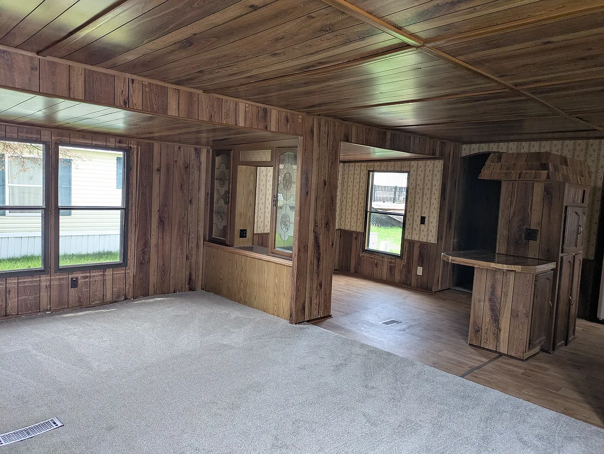 Building Photo - 351 N Squirrel Rd #41