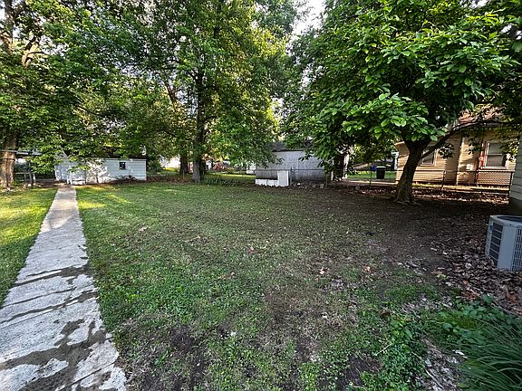 2nd image of 1780 N Gulick Ave