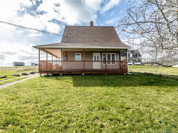 380 Centrale St, Memramcook, NB E4K 3S5