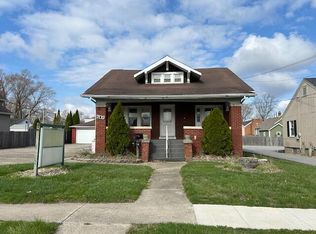 703B N Main St #B, Crown Pt, IN 46307