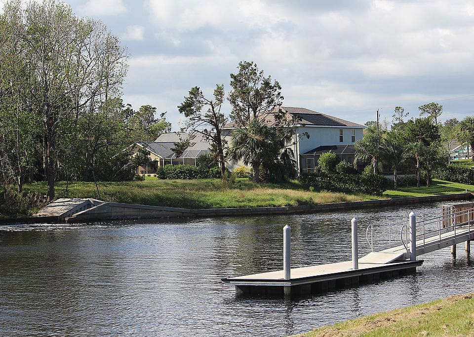 lot left to the house