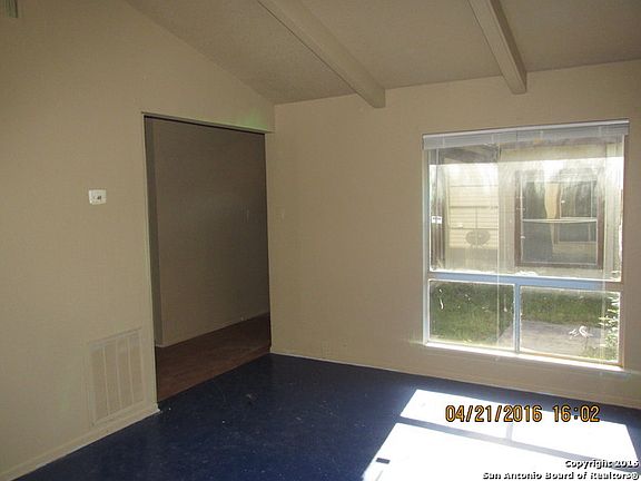 4th image of 7002 Westlawn Dr