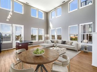 Uptown Lake Apartments, Minneapolis, MN 55408