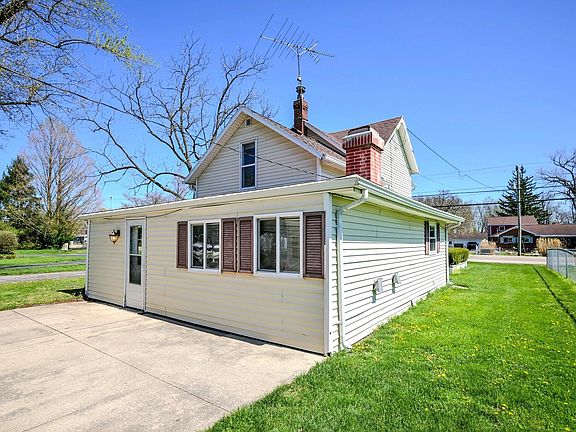4th image of 3057 Springfield Xenia Rd