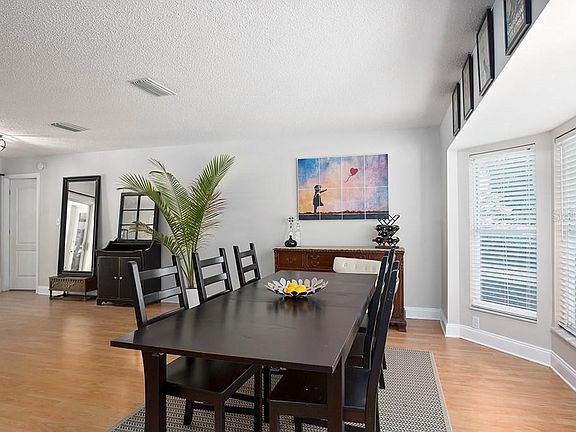 3rd image of 8123 Wellsmere Cir