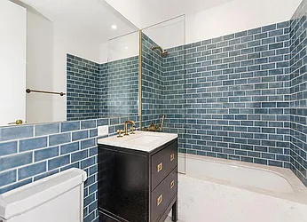 Rented by Warburg