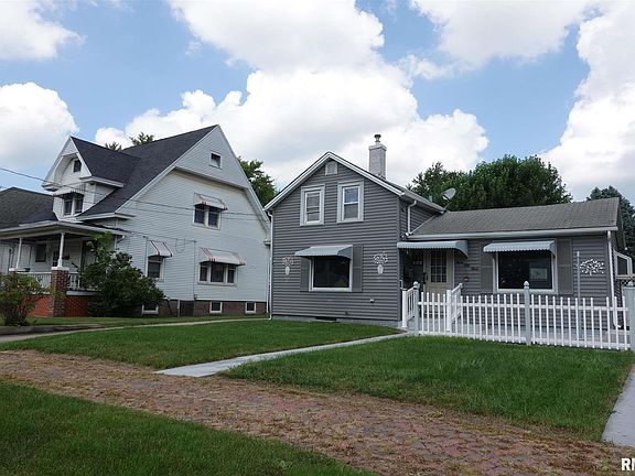 3rd image of 353 W 1st St