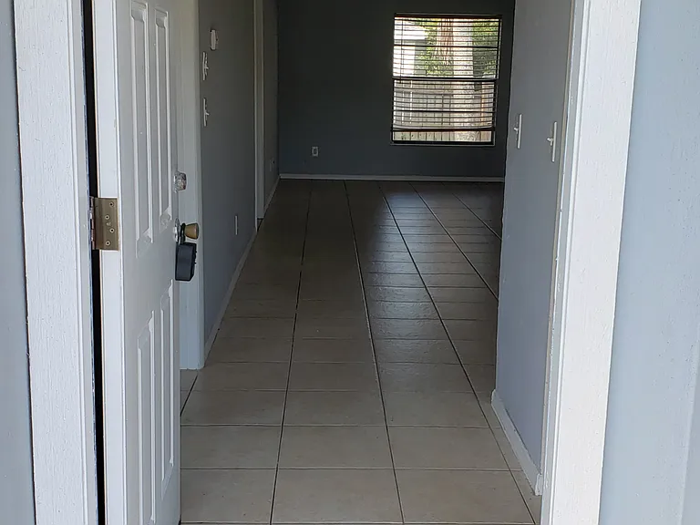 23 Ocean Breeze Cir — Photo 2