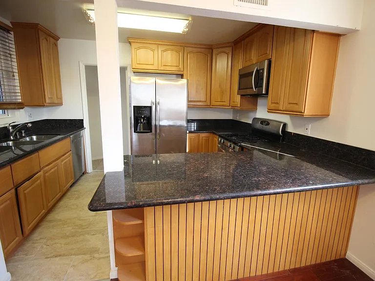 5574 Camber Dr — Photo 9