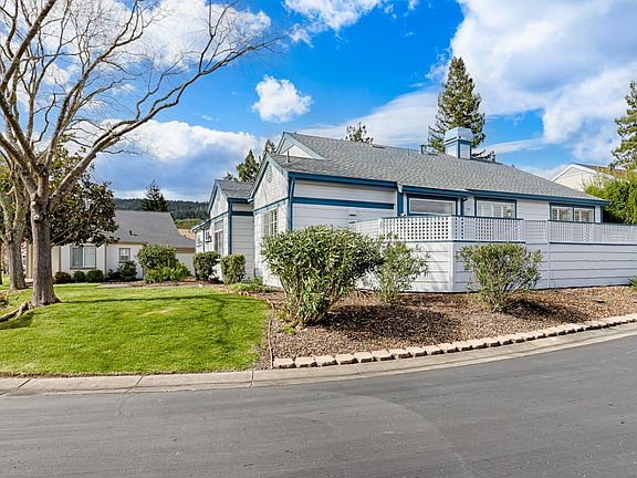 3rd image of 6479 Pine Valley Drive