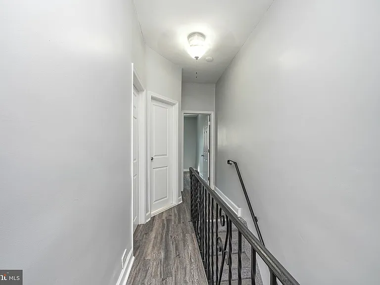 1920 Fitzgerald St — Photo 25