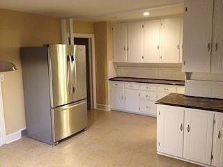 Additional kitchen area