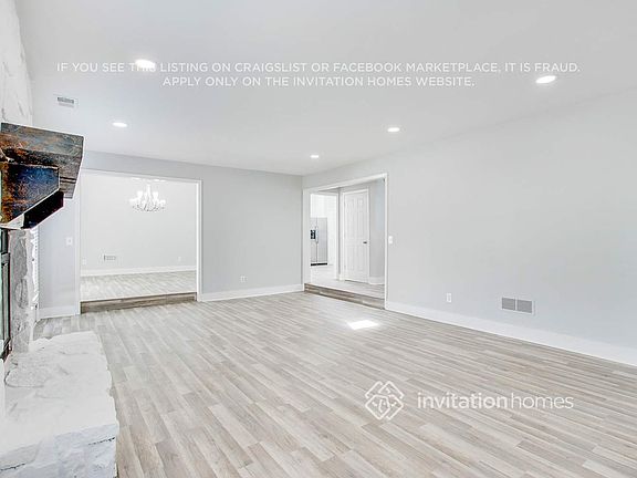 3rd image of 2194 Oakrill Ct