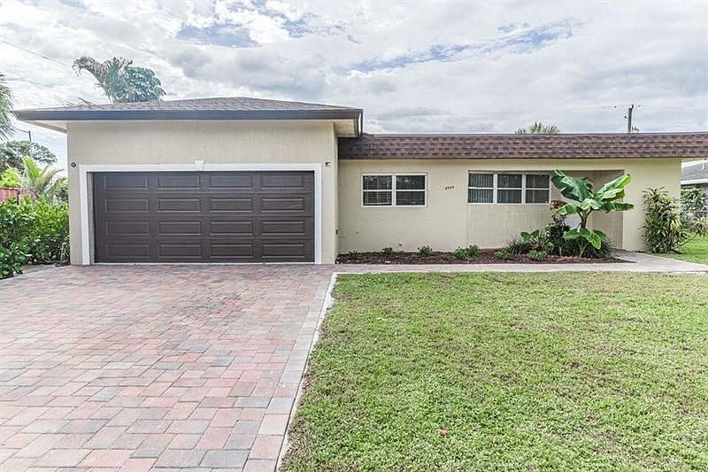 1st image of 4544 Canal Dr