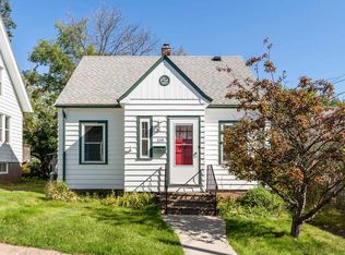 1210 N 8th Ave E, Duluth, MN 55805