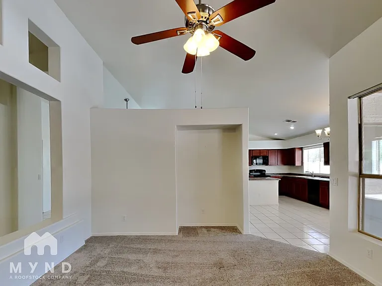 137 S Nightfall Ave — Photo 7