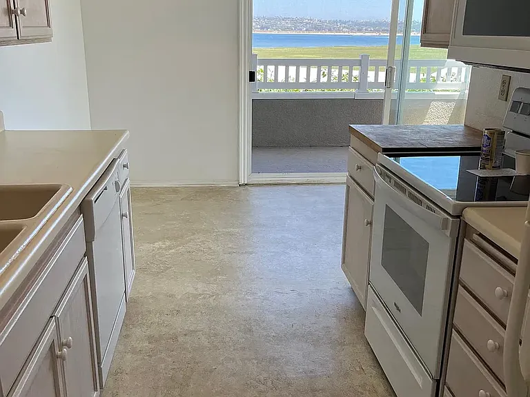 3991 Crown Point Dr #116 — Photo 10