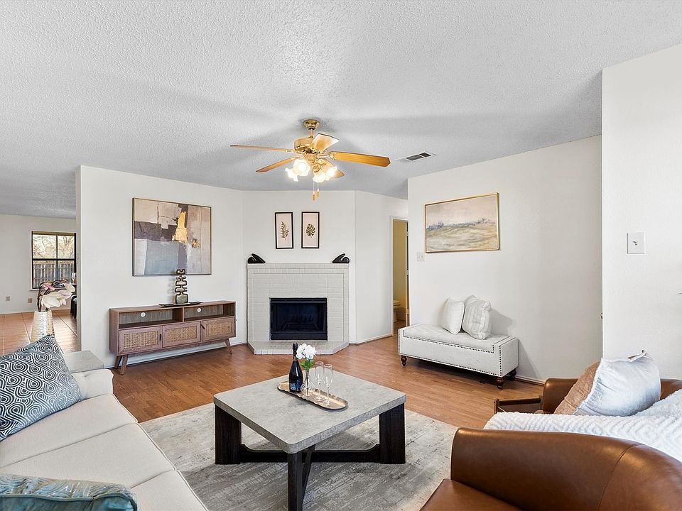 1st image of 1412 Spicewood Dr