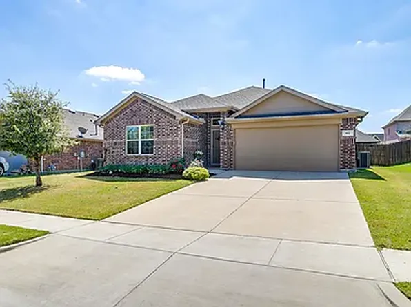 412 Blaze Ct, Burleson, TX 76028