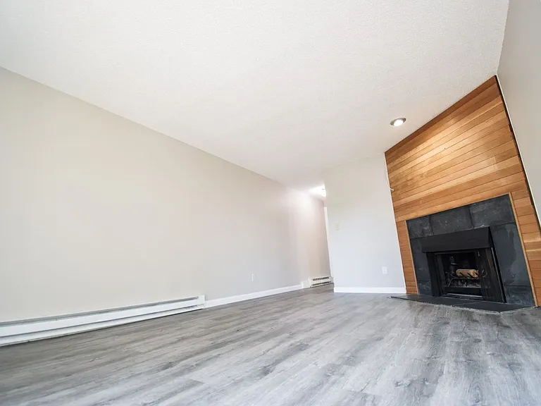 3930 SW Plum St #1-3-8 — Photo 1