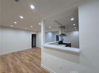 11104 Oxnard St, North Hollywood, CA 91606